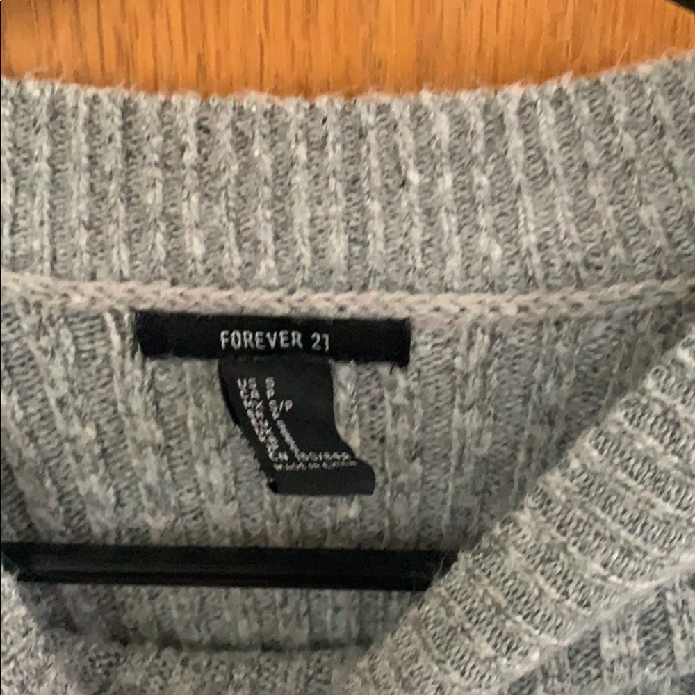 gray sweater - Picture 2 of 2